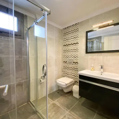 فيلة Ozalp C فتحية